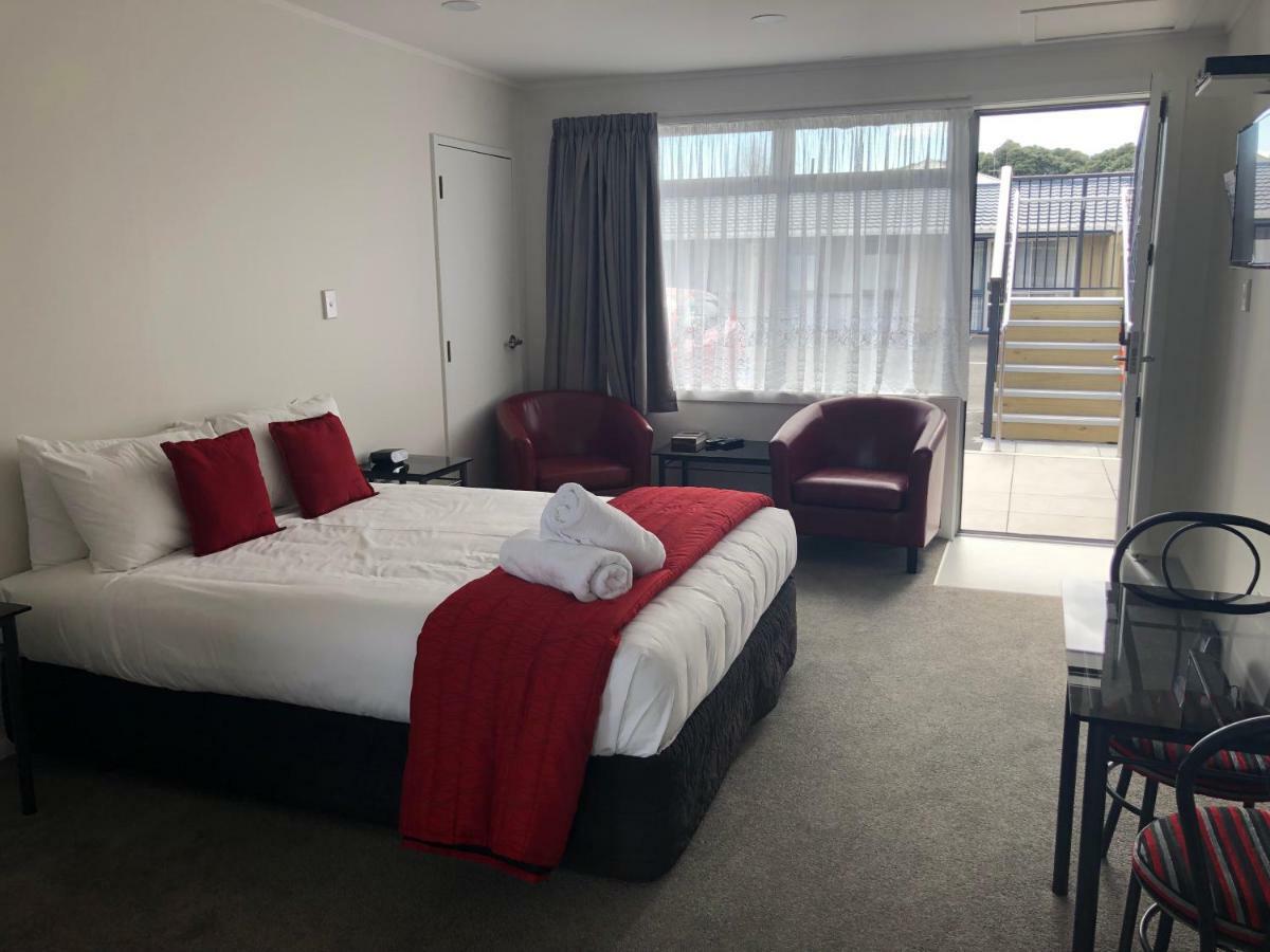 Ambassador Motor Inn Tauranga Extérieur photo